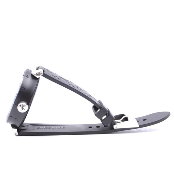 Horizon Tambour Monogram Smart Connected Watch - Picture 7 of 13